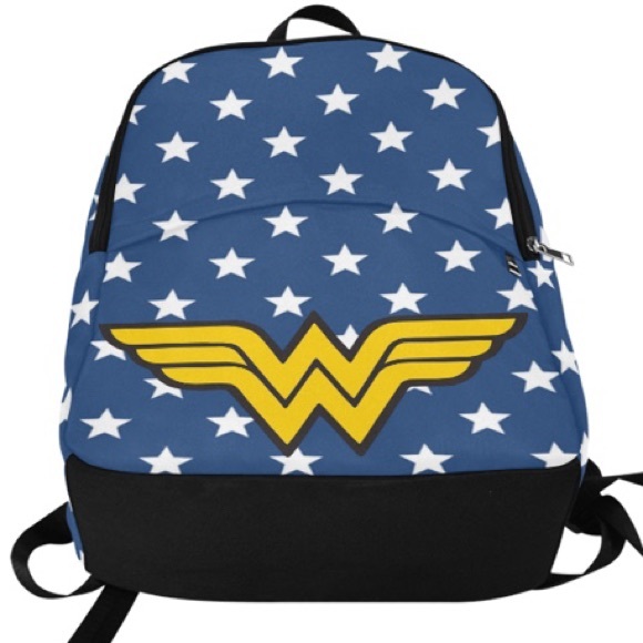 Wonder Woman Book Bag - Picture 4 of 6
